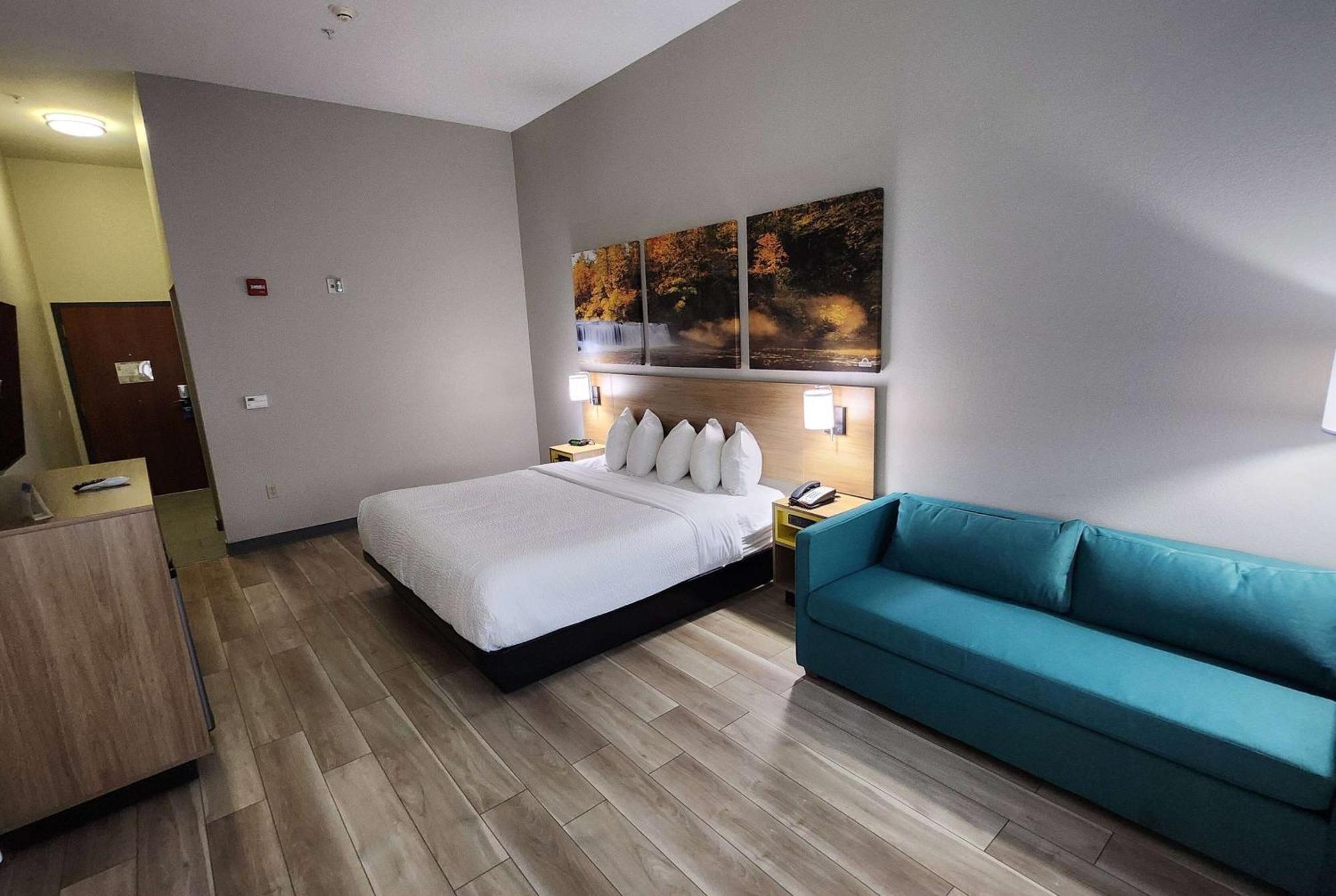 Days Inn & Suites By Wyndham Расселвілль Екстер'єр фото